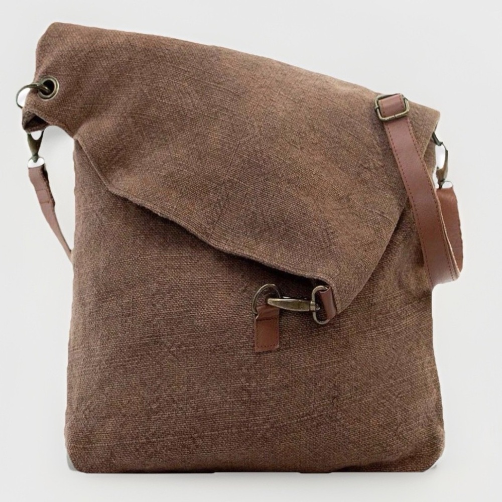 VINTAGE ADDICTION Jute Foldover Crossbody/Messenger bag